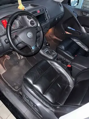 Volkswagen Tiguan Tiguan Diesel 2.0 TDI DPF 4Motion Sport Bild 2