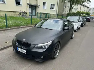 BMW 530 530i Bild 1