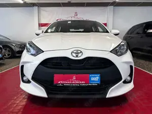 Toyota Yaris Comfort * Auto * Kamera * Schaltwippen * Bild 2