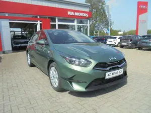 Kia Ceed / cee'd 1.0 T-GDI Vision 6MT 100 PS Bild 3