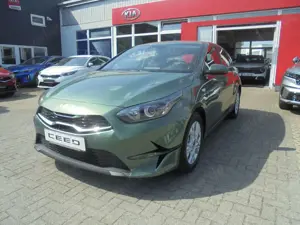 Kia Ceed / cee'd 1.0 T-GDI Vision 6MT 100 PS Bild 2