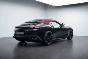 Ferrari Roma Spider CARBON/DAYTONA/PASSENGER DISPLAY Bild 4