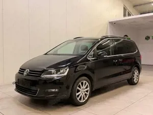 Volkswagen Sharan 2.0 TDI / 7SITZER / NAVI / MOTORSCHADEN