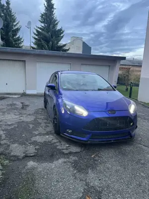 Ford Focus 2.0 EcoBoost ST