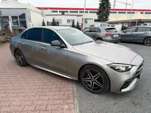 Mercedes-Benz C 180 CGI 9G-Tronic Limousine AMG Line Bild 4