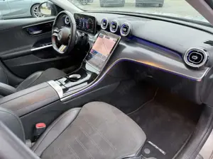Mercedes-Benz C 180 CGI 9G-Tronic Limousine AMG Line Bild 5