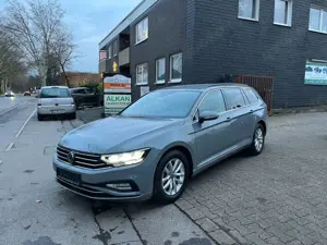 Volkswagen Passat Variant Business *SHZ*VRT*NAVI*TÜV NEU