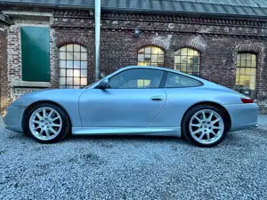 Porsche 996 Carrera Coupé Bild 4