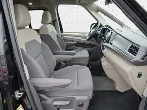 Volkswagen T7 Multivan eHybrid 7Sitze*Stand*Matrix*RFK*Pano Bild 5