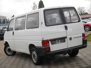 Volkswagen T4 Caravelle 2.4 D lang 9-Sitzer/AHK/Servo Bild 3