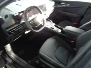 Kia Sportage 1.6 T-GDI AWD Vision Komf.Automatik Bild 3