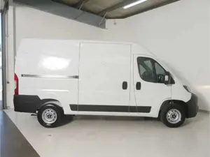 Fiat Ducato L2H2 / APLLE CARPLAY /*2 SCHIEBETÜREN*/KAMERA/260° Bild 5