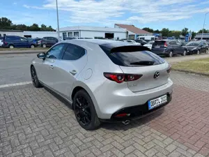 Mazda 3 2.5L e-SKYACTIV G 140ps 6AT Homura Bild 5