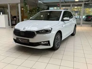 Skoda Fabia Tour 1,0 TSI 85 kW 6-Gang-Schaltgetriebe S Bild 2