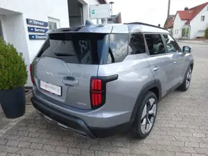 SsangYong Torres EVX Titanium*AT *NAVI*WÄRMEPUMPE* Bild 3