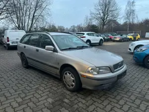 Volvo V40 KLIMA°FAHRBEREIT°TÜV 03/2026! Bild 3