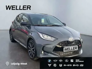 Toyota Yaris Hybrid 130 1.5 GR SPORT *HUD*JBL*Alcantara* Bild 4