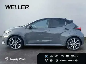 Toyota Yaris Hybrid 130 1.5 GR SPORT *HUD*JBL*Alcantara* Bild 5