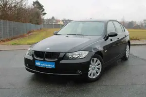 BMW 318 i Limousine Navi PDC
