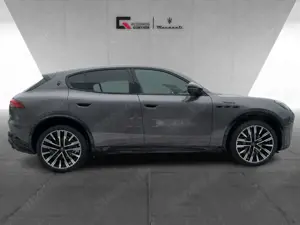 Maserati Grecale Modena MY25 330PS AWD - PANO - 360°- 21 Zoll Bild 5
