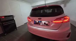 Ford Fiesta 1.1 SS TITANIUM Bild 2