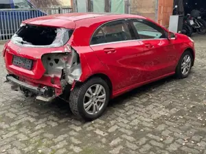 Mercedes-Benz A 200 Style mit Unfallschaden, fahrfähig, Fahrwerk OK