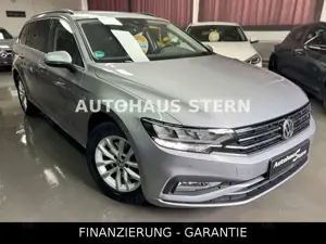 Volkswagen Passat Variant 1.5 TSI ACC 8fach AHK LED Carplay