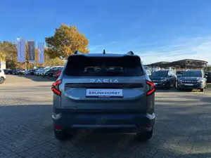 Dacia Bigster Hybrid 155 Journey LKHZ+SHZ+PDC+RFK Bild 2