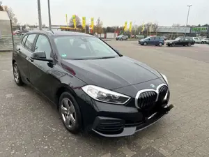 BMW 118 BMW 118d (TÜV NEU)(kompl. Bremsen/ölwech.NEU 01/26