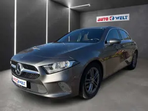 Mercedes-Benz A 200 A200 Automatik Navi Sitzheizung Tempomat PDC