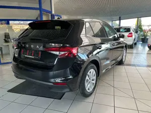 Skoda Fabia 1.0 TSI-DSG-115PS Top-Selection Bild 3