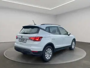 SEAT Arona 1.0 TSI Style LED LICHT+FULL LINK+KLIMAAUT+KAMERA Bild 3