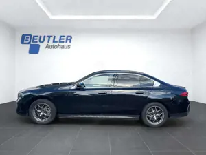 BMW 520 i Limousine aLED eSitze 360°Kam HUD Bild 2