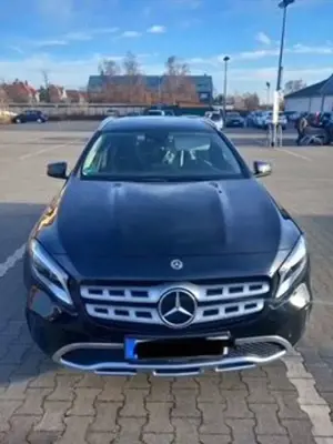 Mercedes-Benz GLA 180 GLA Urban