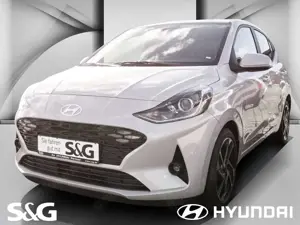 Hyundai i10 KLIMAAUT*CarPlay*KAMERA*SHZ*Lenk.HZ*NAVI*PDC