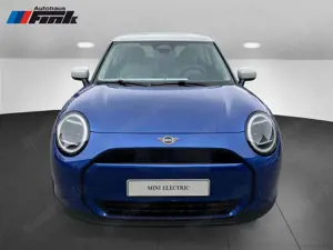 MINI Cooper E DAB Classic Trim Bild 2