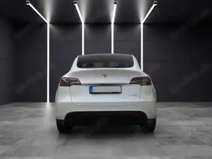 Tesla Model Y Long Range*20"schwarz*MJ 2022 Bild 4
