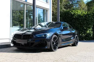 BMW M850 i xDrive Coupe / BW / M FAHRWERK / LASER