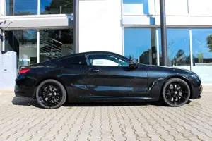 BMW M850 i xDrive Coupe / BW / M FAHRWERK / LASER Bild 4