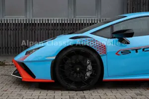 Lamborghini Huracán STO On Stock, Lift, CarPlay Bild 3