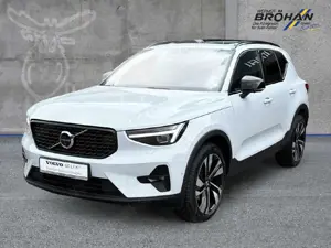 Volvo XC40 B4B Plus Dark