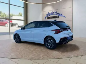 Hyundai i20 1.0 T-GDI 7DCT Navi/LED/Kamera/Winterp/Keyless Bild 4