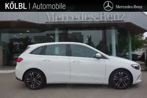 Mercedes-Benz B 200 B 200 PROGRESSIVE LED KAMERA WINTER PAK MBUX SHZ