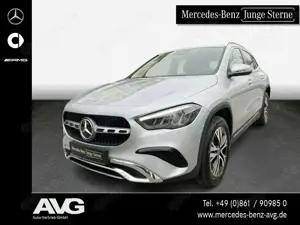 Mercedes-Benz GLA 180 GLA 180 Progressive Line Adv. Kamera MBUX LED 7G