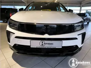 Opel Grandland 1.2 GS Line SHZ ACC MATRIX-LED 360° Bild 4