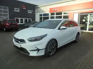 Kia Ceed SW / cee'd SW 1.5 T-GDI Ultimate Edition DCT7 Style Paket Bild 2