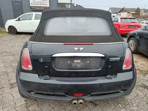 MINI Cooper Cabrio Cooper Bild 2