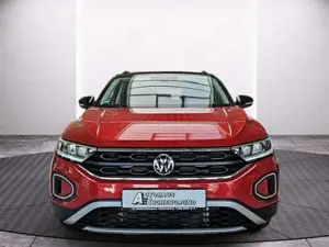 Volkswagen T-Roc 1.5 TSI DSG Move NAVI SHZ APP LM17 GJR Bild 4