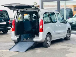 Citroen Berlingo -Behindertengerecht-Rampe-Automatik