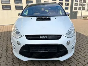 Ford S-Max S-MAX Titanium S Bild 2